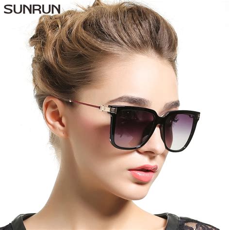 Women's Designer Sunglasses & Opticals .